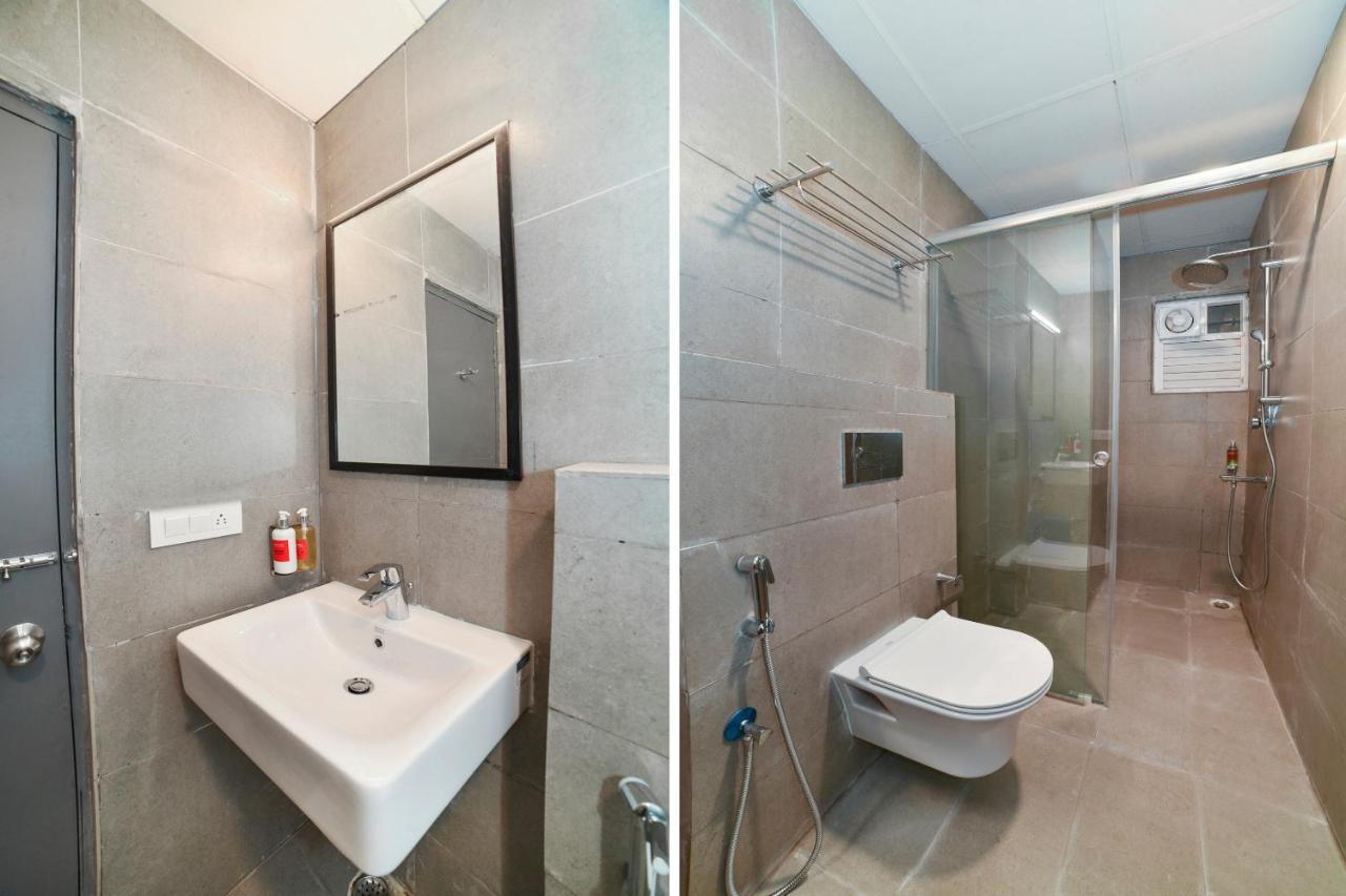 Vaccinated Staff- Oyo Townhouse 384 Nk Hotels Dispur Eksteriør bilde